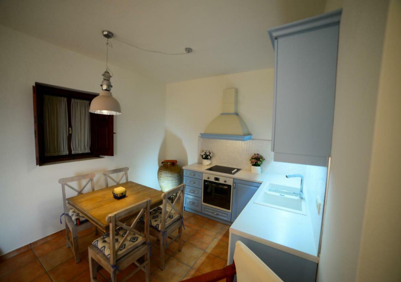 Focalion Castle Luxury Suites Pírgos Dhiroú Екстериор снимка